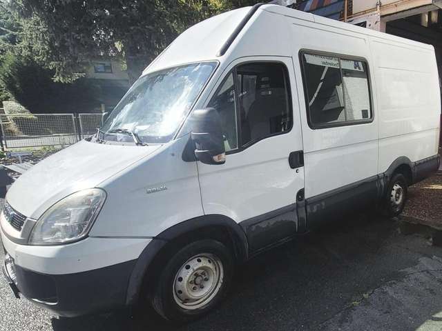 Imagine Iveco Daily C25V