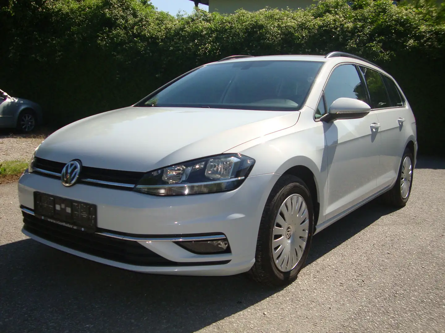 Volkswagen Golf Variant Rabbit 1,6 TDI FL Weiß - 1