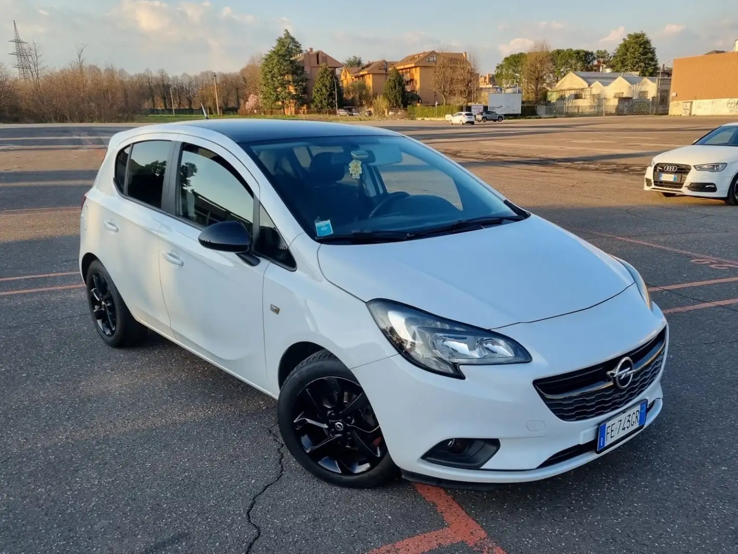 Opel Corsa 5p 1.2 b-Color Weiß - 1