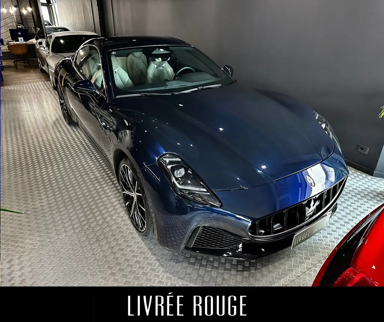 Maserati GranTurismo Granturismo III 3.0 Modena awd auto Blau - 2