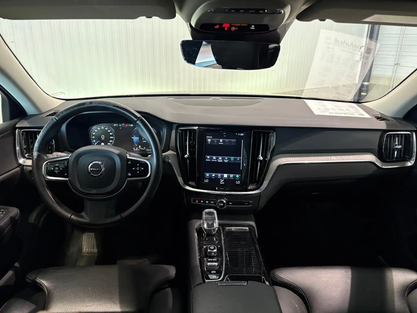 Volvo V60 T6 Aut. Plug-In Hybrid Inscription Leder 340pk Grijs - 2