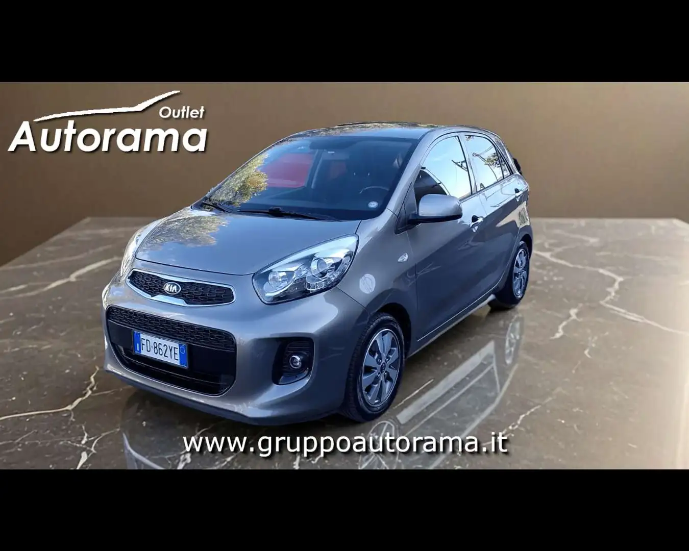 Kia Picanto 2ªs.(11/17) - Picanto 1.0 12V Stop&Go 5 porte High Gris - 1