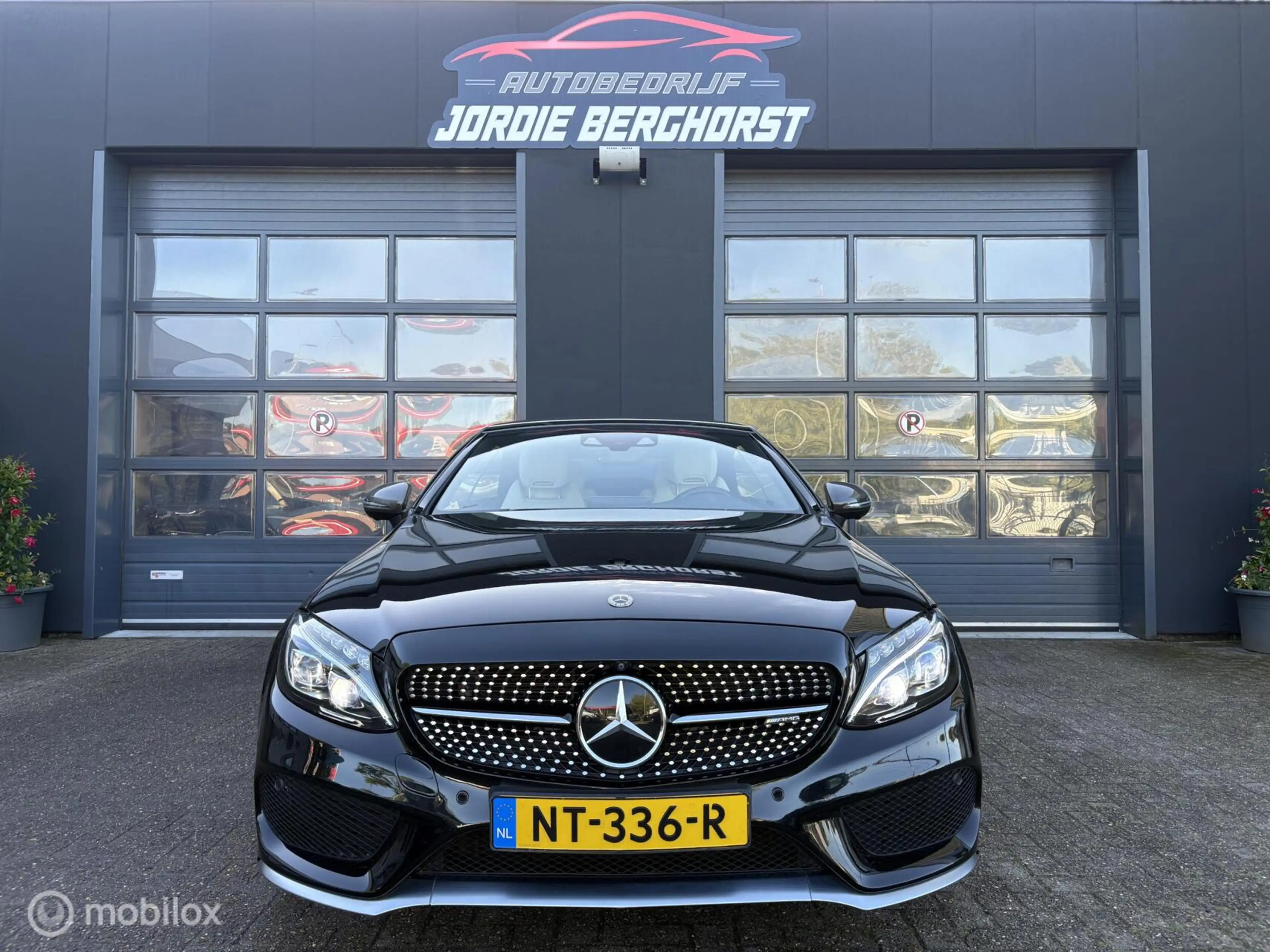 Mercedes-Benz C 43 AMG Cabrio 4MATIC — photo 2