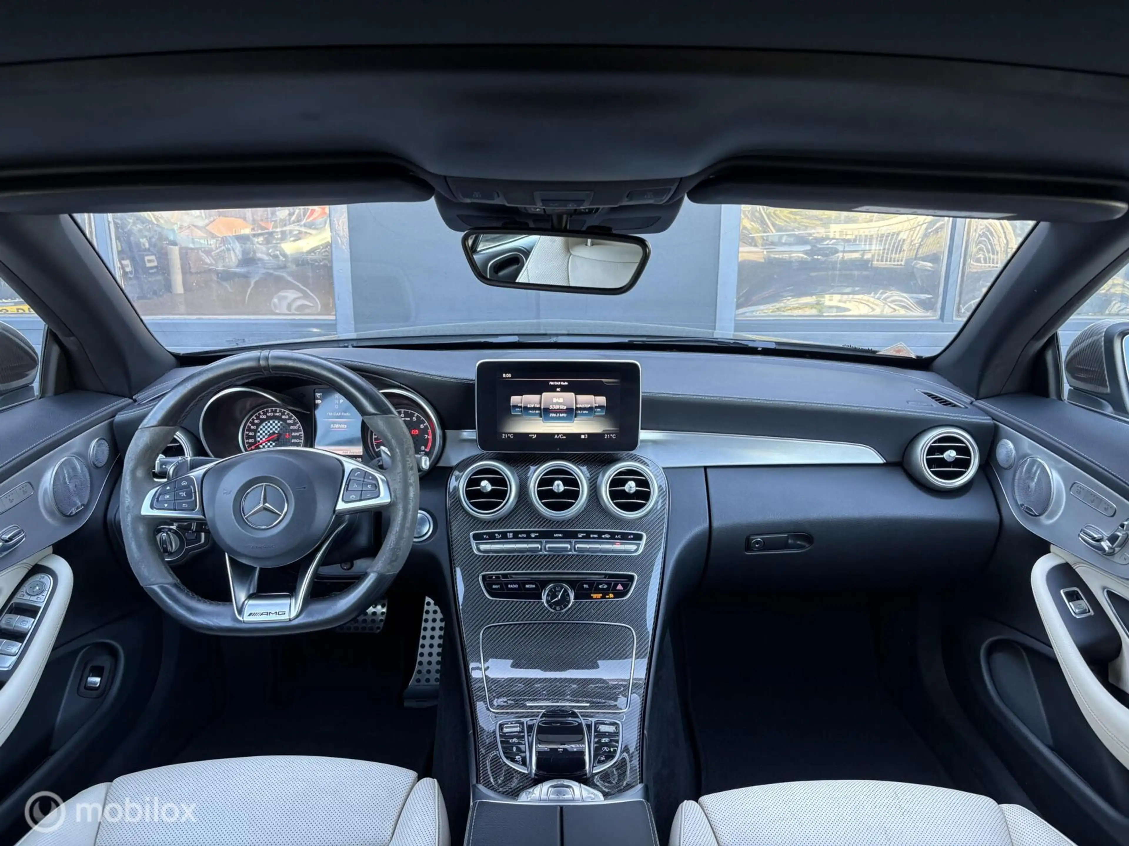 Mercedes-Benz C 43 AMG Cabrio 4MATIC — photo 10