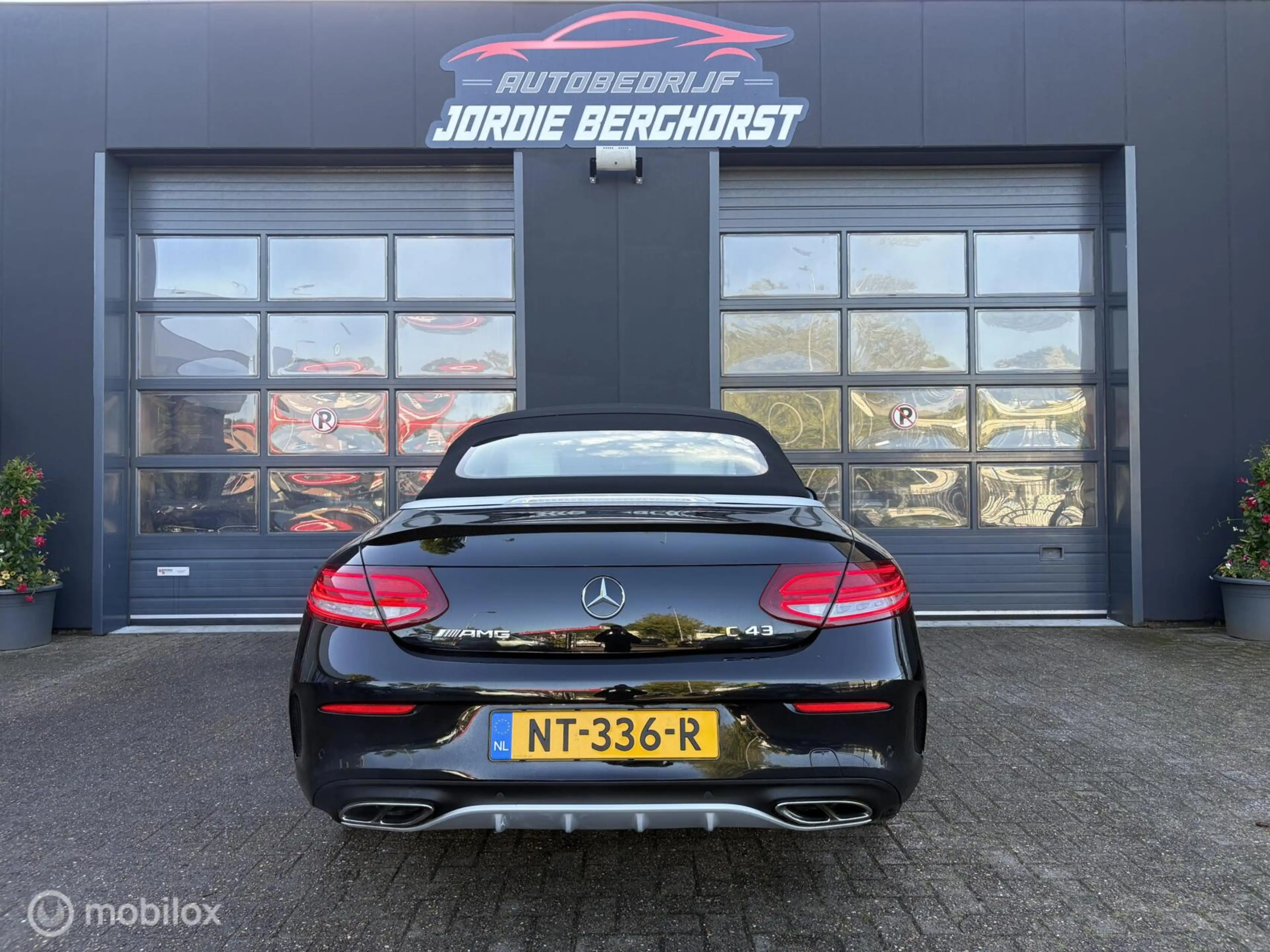 Mercedes-Benz C 43 AMG Cabrio 4MATIC — photo 5