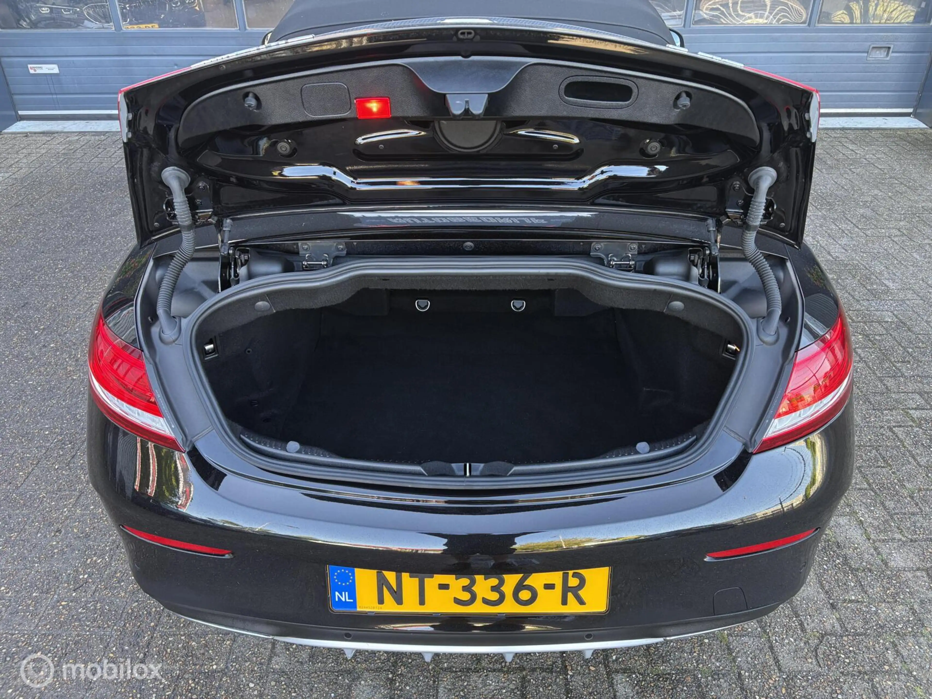 Mercedes-Benz C 43 AMG Cabrio 4MATIC — photo 7