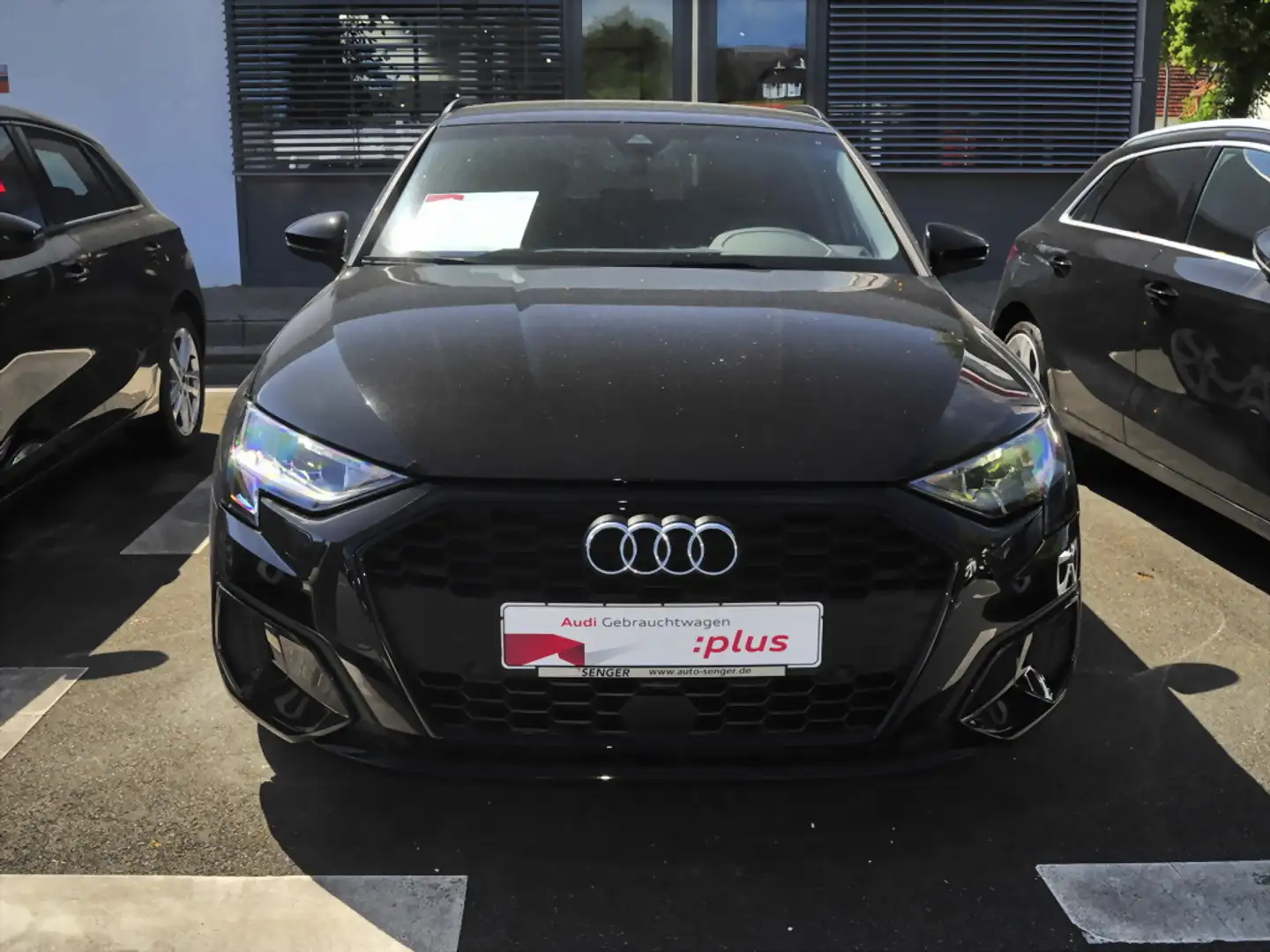 Audi A3 advanced 30 TDI AHK Optik schwarz Schwarz - 2