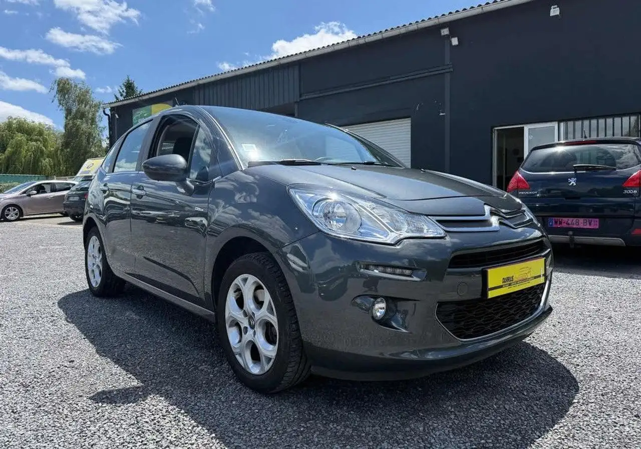 Citroen C3 EXCLUSIVE 1L2 VTI 110 CHX -ETAT NEUVE-