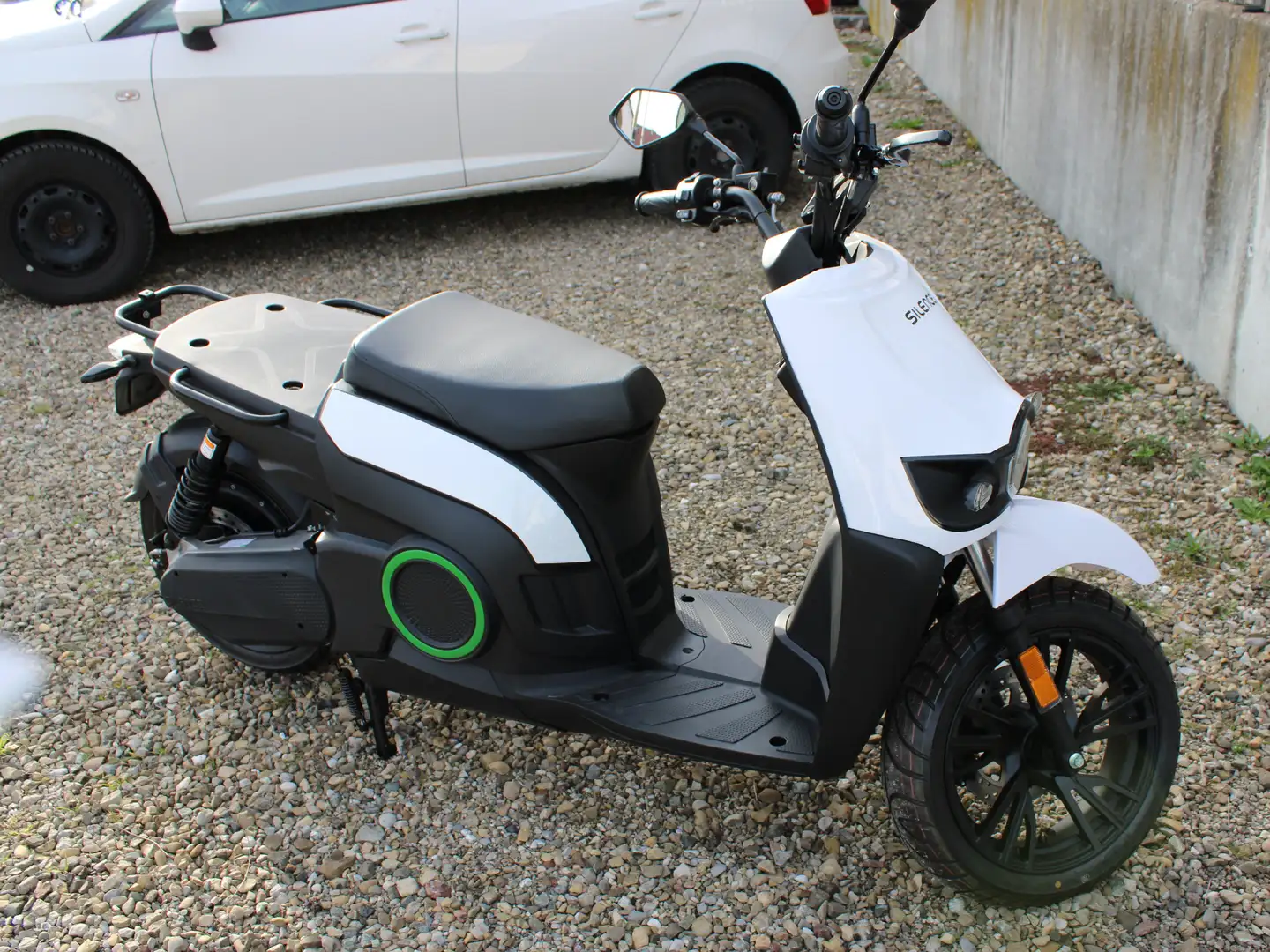 Silence S02 Cargo L3e 1Sitzer 90km/h - 5,6kwh Batterie Weiß - 1