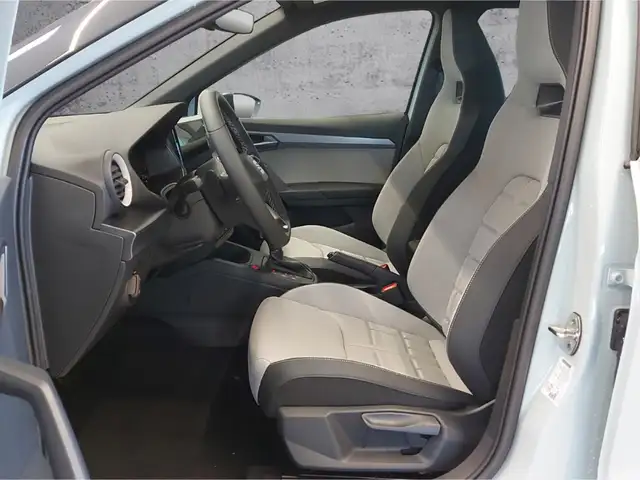 SEAT Arona view 8