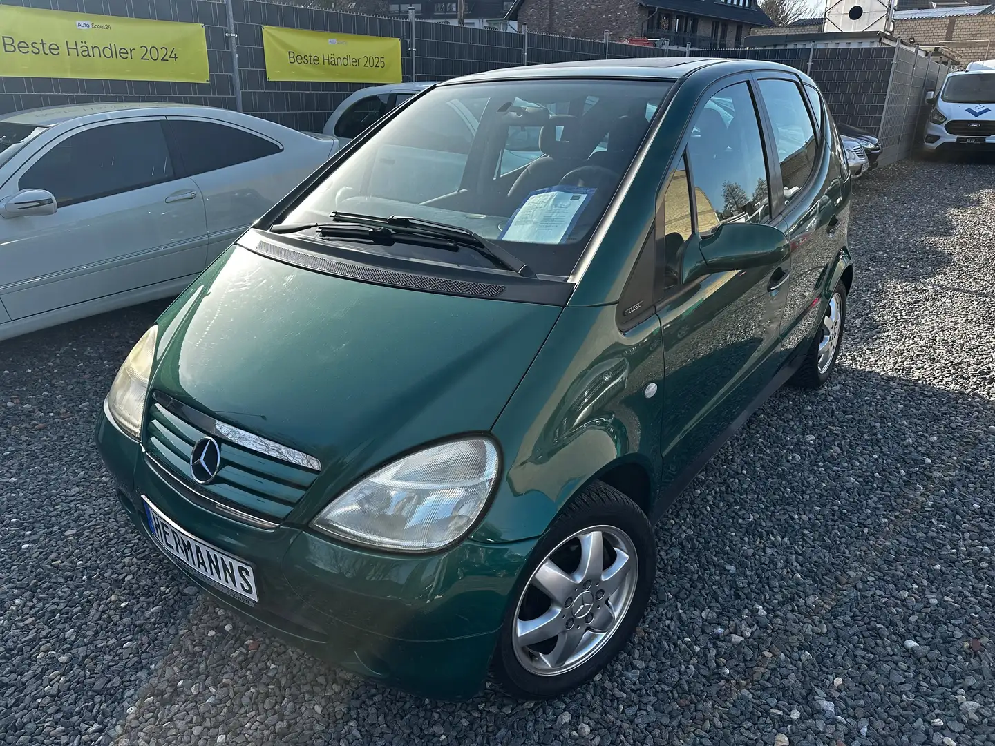 Mercedes-Benz A 140 A 140 *ALLWETTERREIFEN / TÜV NEU* Grün - 1