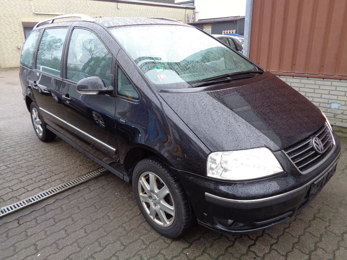 Volkswagen Sharan 2.0 TDI, Klimatr., 2xAlu, 7 Sitze Siyah - 1