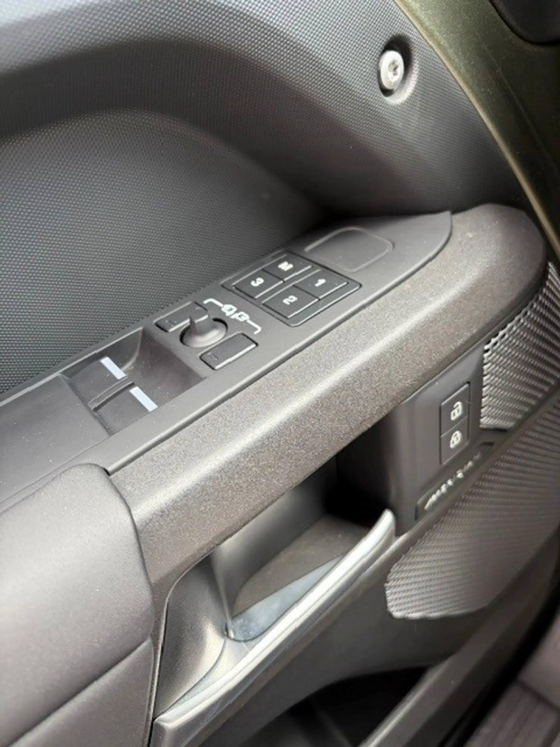 Land Rover Defender 3.0 D200 90 SE | Laag Schot | | Commercial | Wrap — photo 15