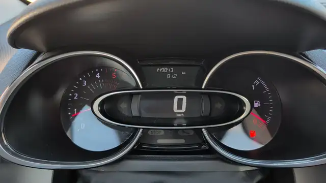 Renault Clio view 12