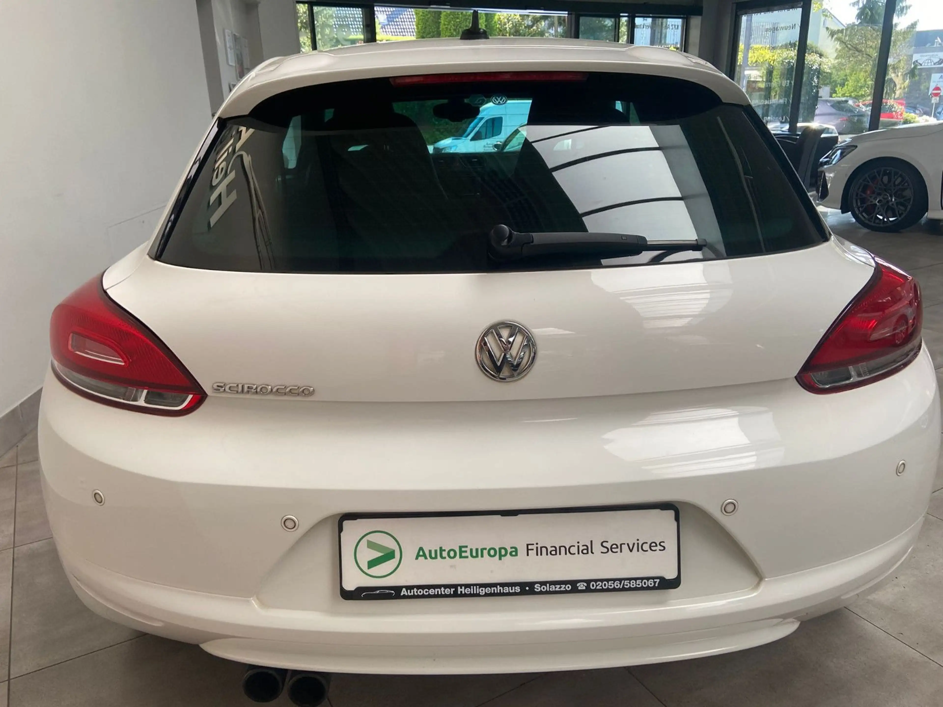 Volkswagen Scirocco 2.0 TSI Bi-Xen Navi TEC-Felgen SHZ PDC — photo 5