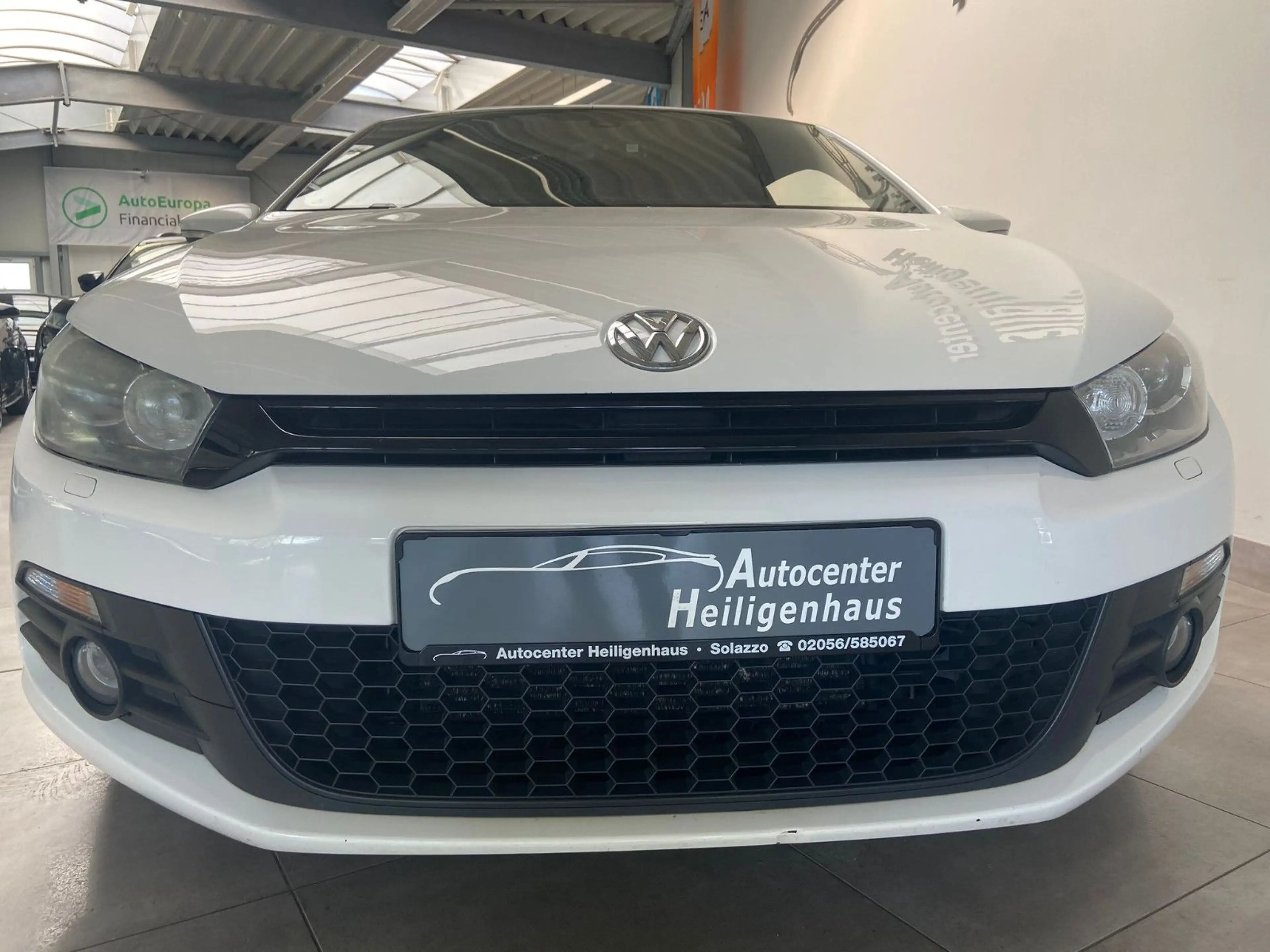 Volkswagen Scirocco 2.0 TSI Bi-Xen Navi TEC-Felgen SHZ PDC — photo 9