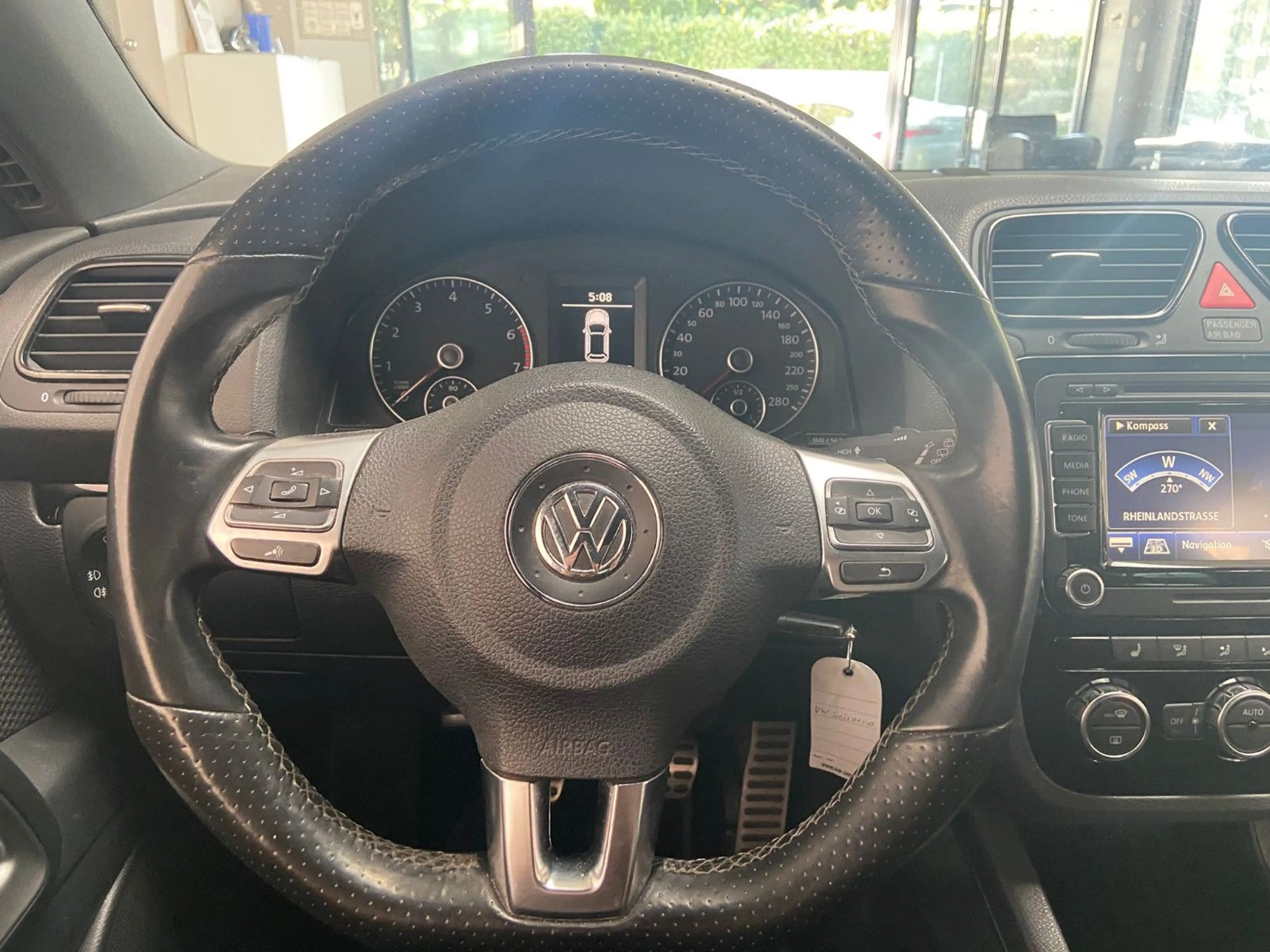 Volkswagen Scirocco 2.0 TSI Bi-Xen Navi TEC-Felgen SHZ PDC — photo 15