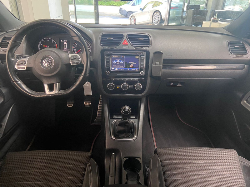 Volkswagen Scirocco 2.0 TSI Bi-Xen Navi TEC-Felgen SHZ PDC — photo 12