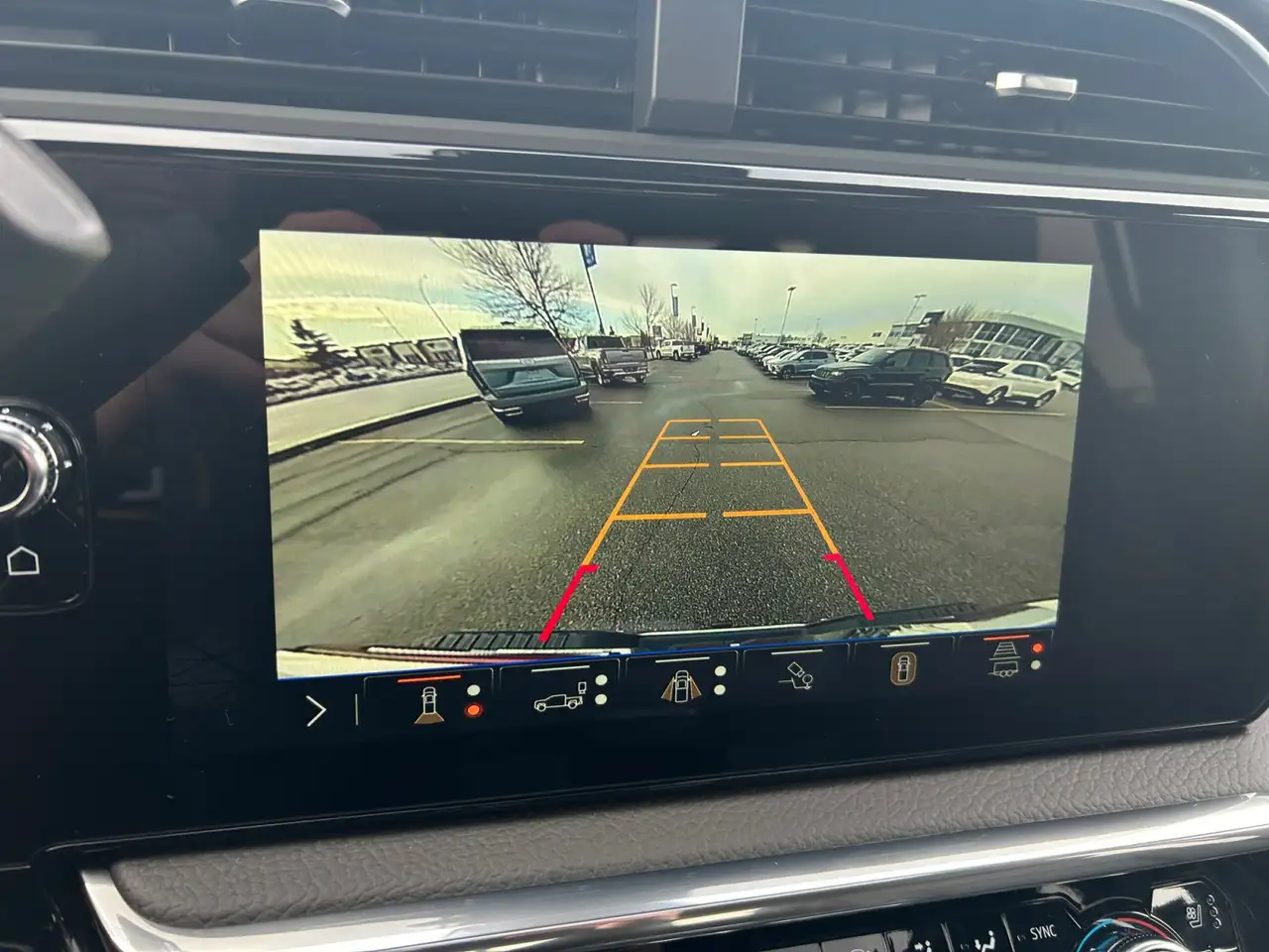 GMC Sierra 2500HD снимка GMC Sierra 2500HD