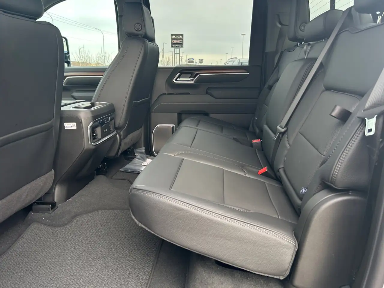 GMC Sierra 2500HD снимка GMC Sierra 2500HD