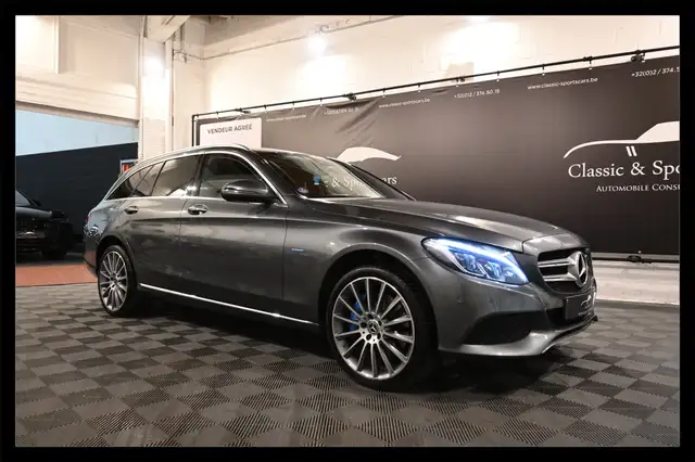 Mercedes-Benz C 350 C 350 e Plug-In Hybrid PACK AMG / CAMERA / LEDS !