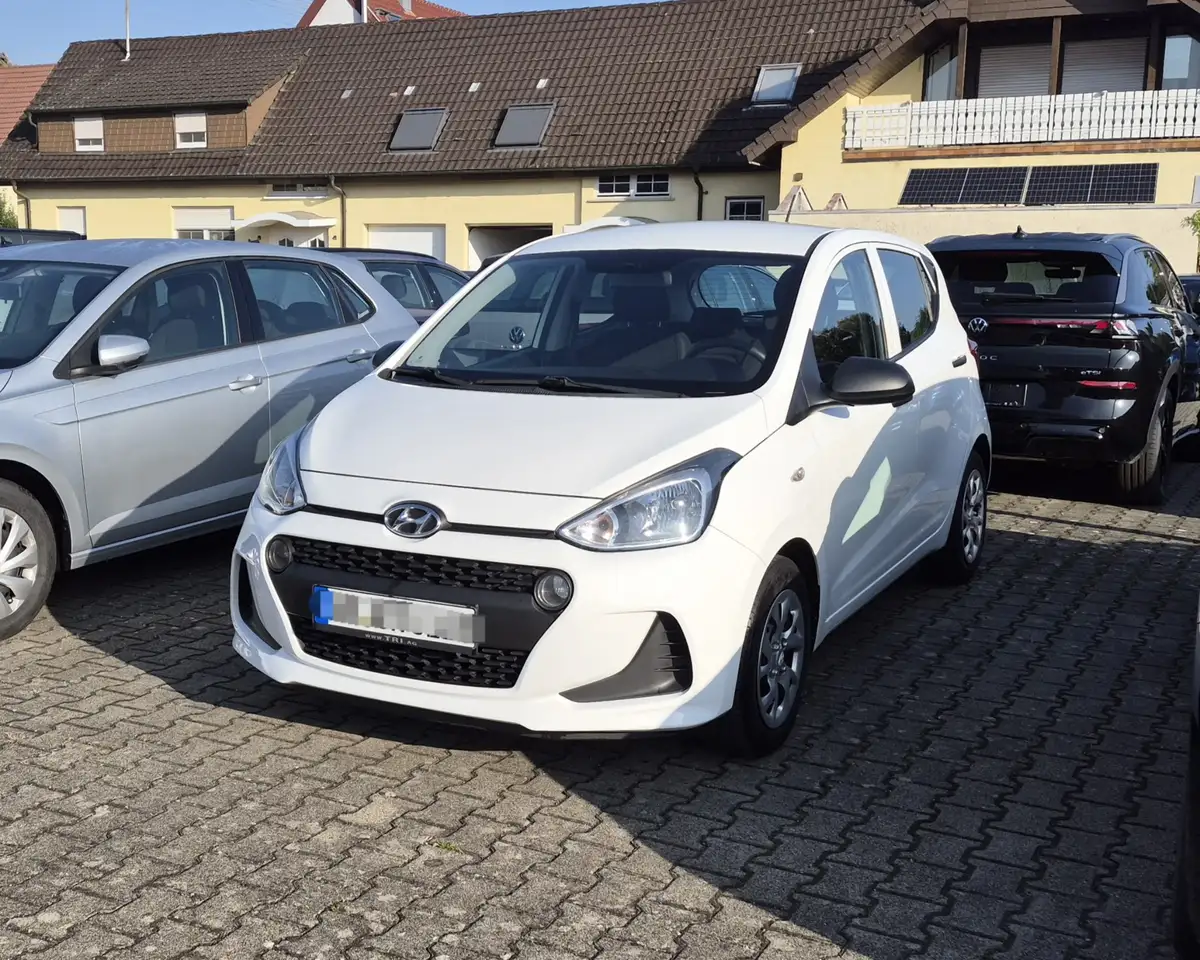 Hyundai i10