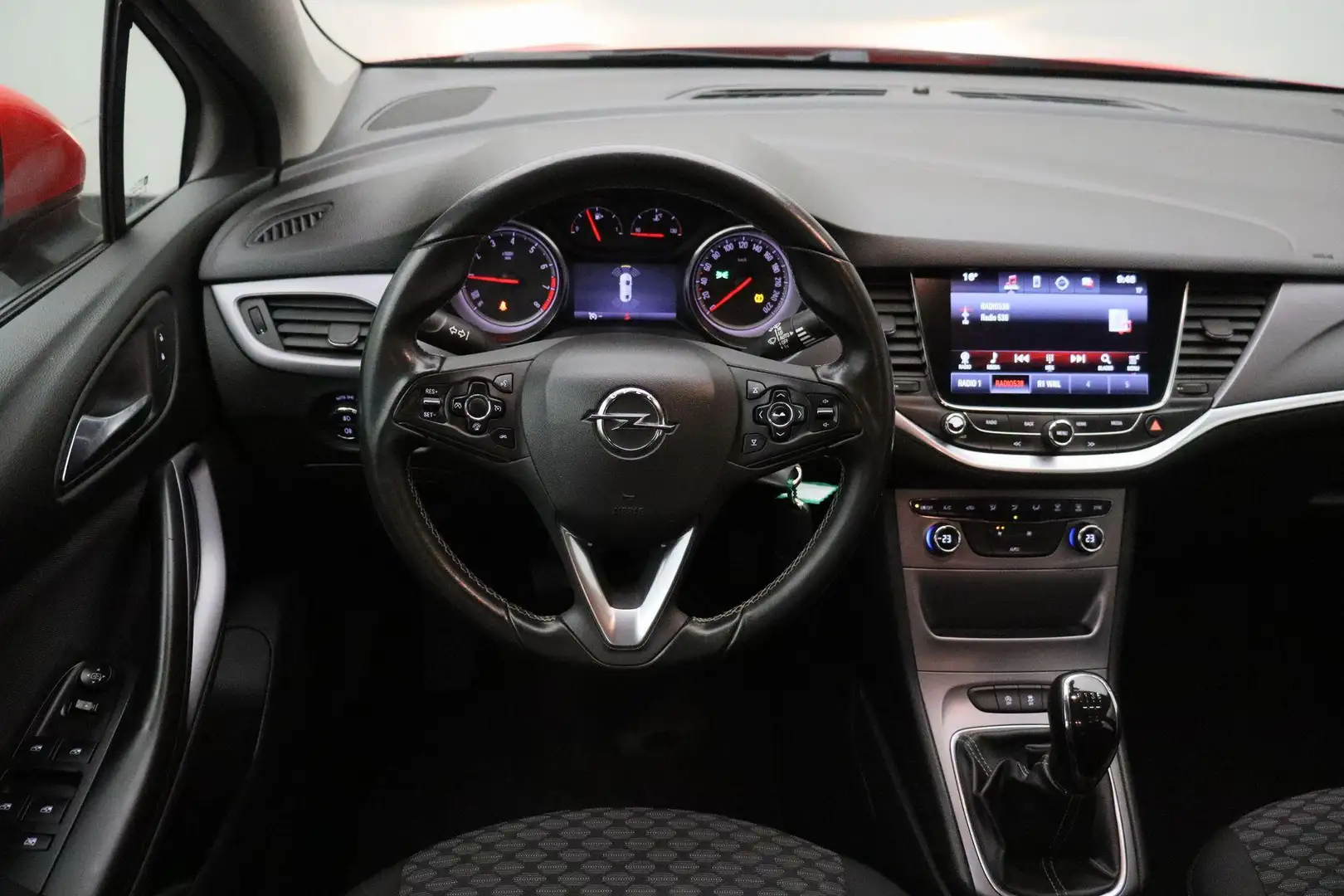 Opel Astra 1.0 Edition 2016 | Dealer Onderhouden | Trekhaak A Rot - 2