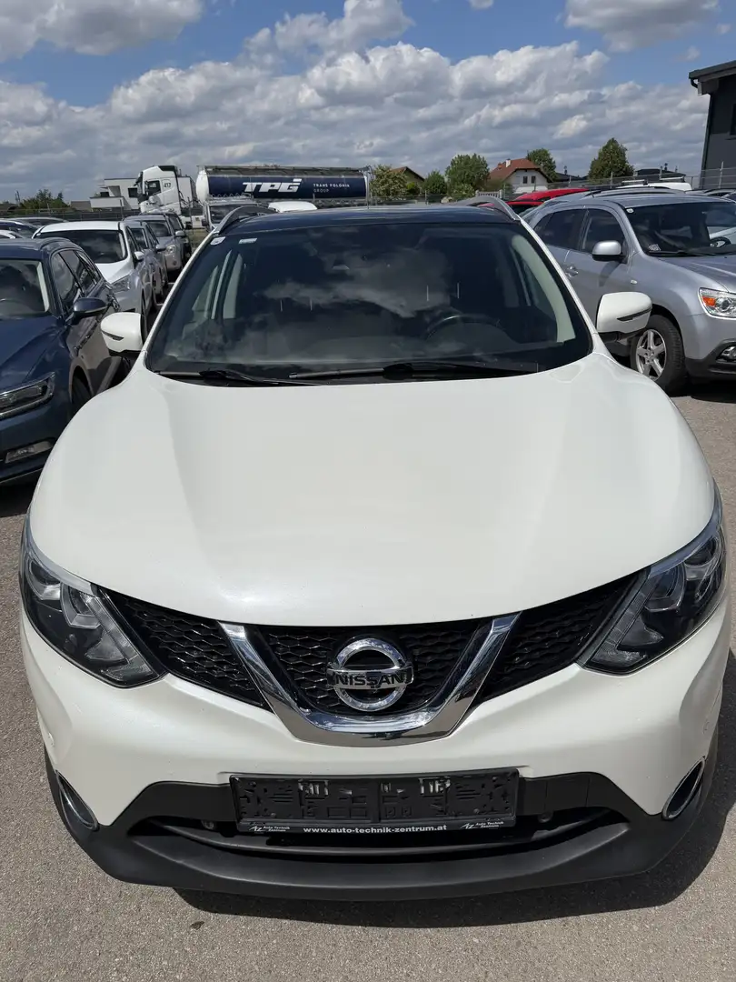 Nissan Qashqai - 2