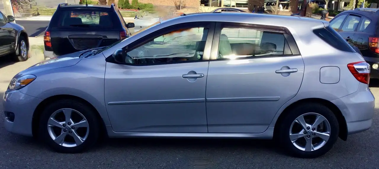 Toyota Matrix снимка Toyota Matrix
