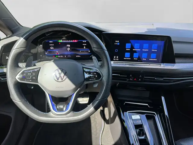 Volkswagen Golf view 5