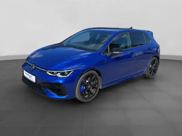 Volkswagen Golf view 2