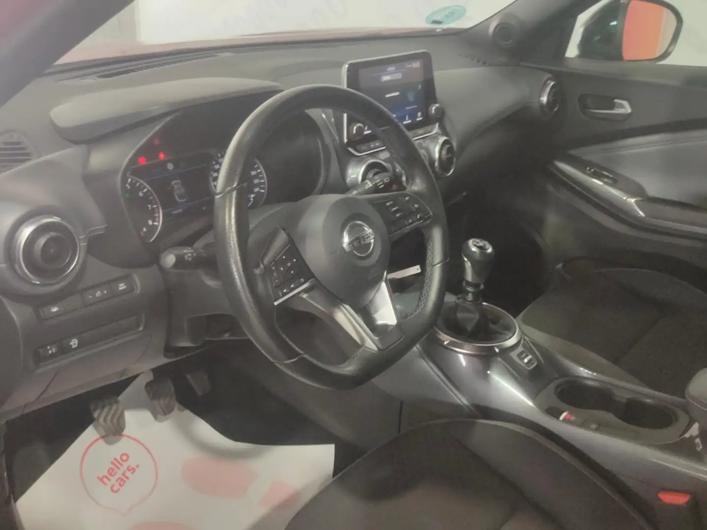 Nissan Juke 1.0 DIG-T N-Connecta 4x2 114 Rot - 2