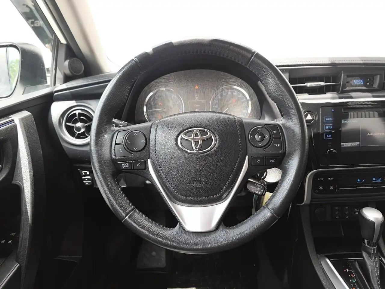Toyota Corolla photo Toyota Corolla