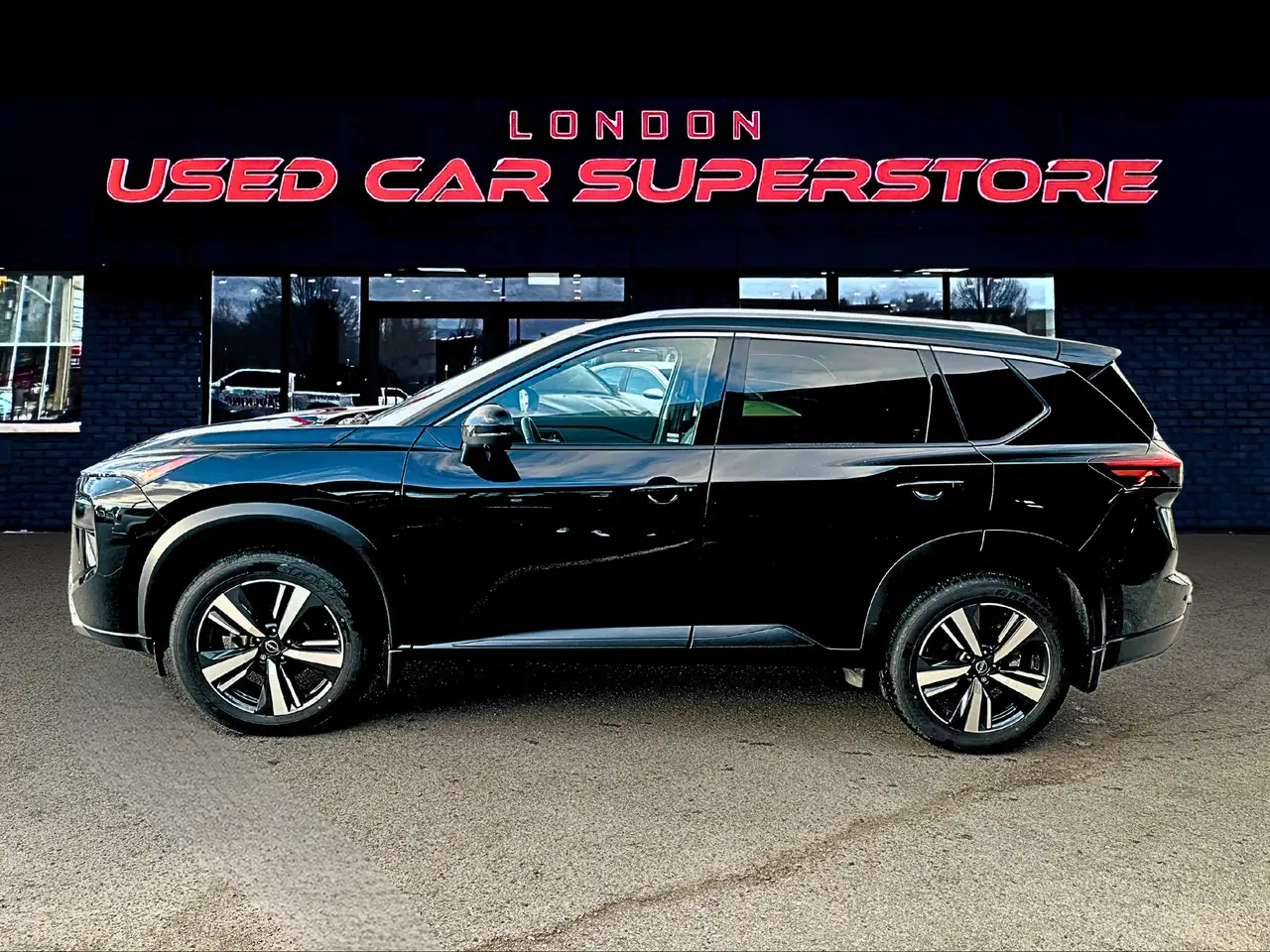 Nissan Rogue снимка Nissan Rogue