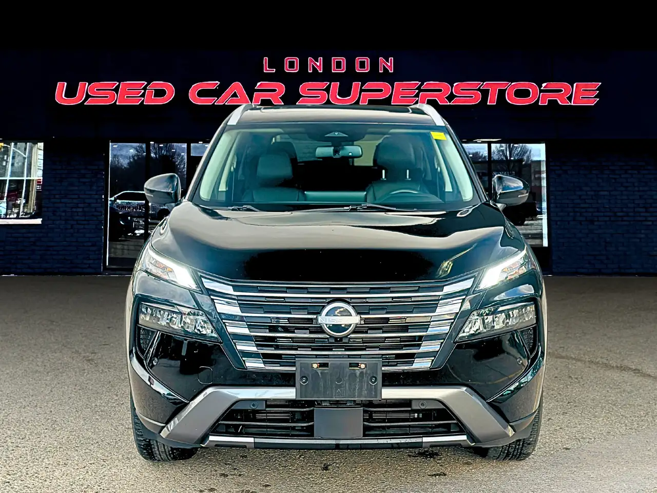 Nissan Rogue снимка Nissan Rogue