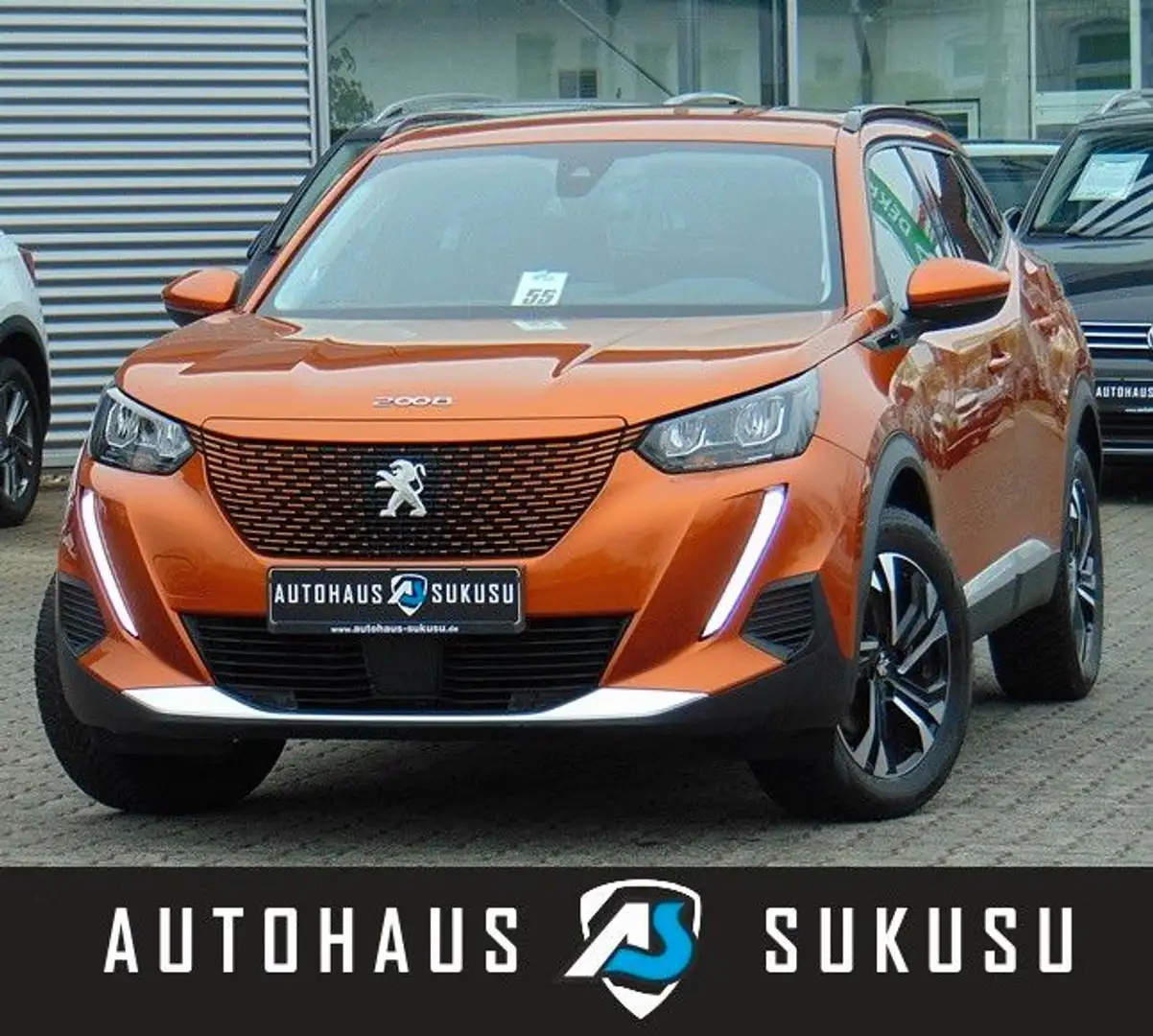 Peugeot 2008 e- Allure Orange - 1