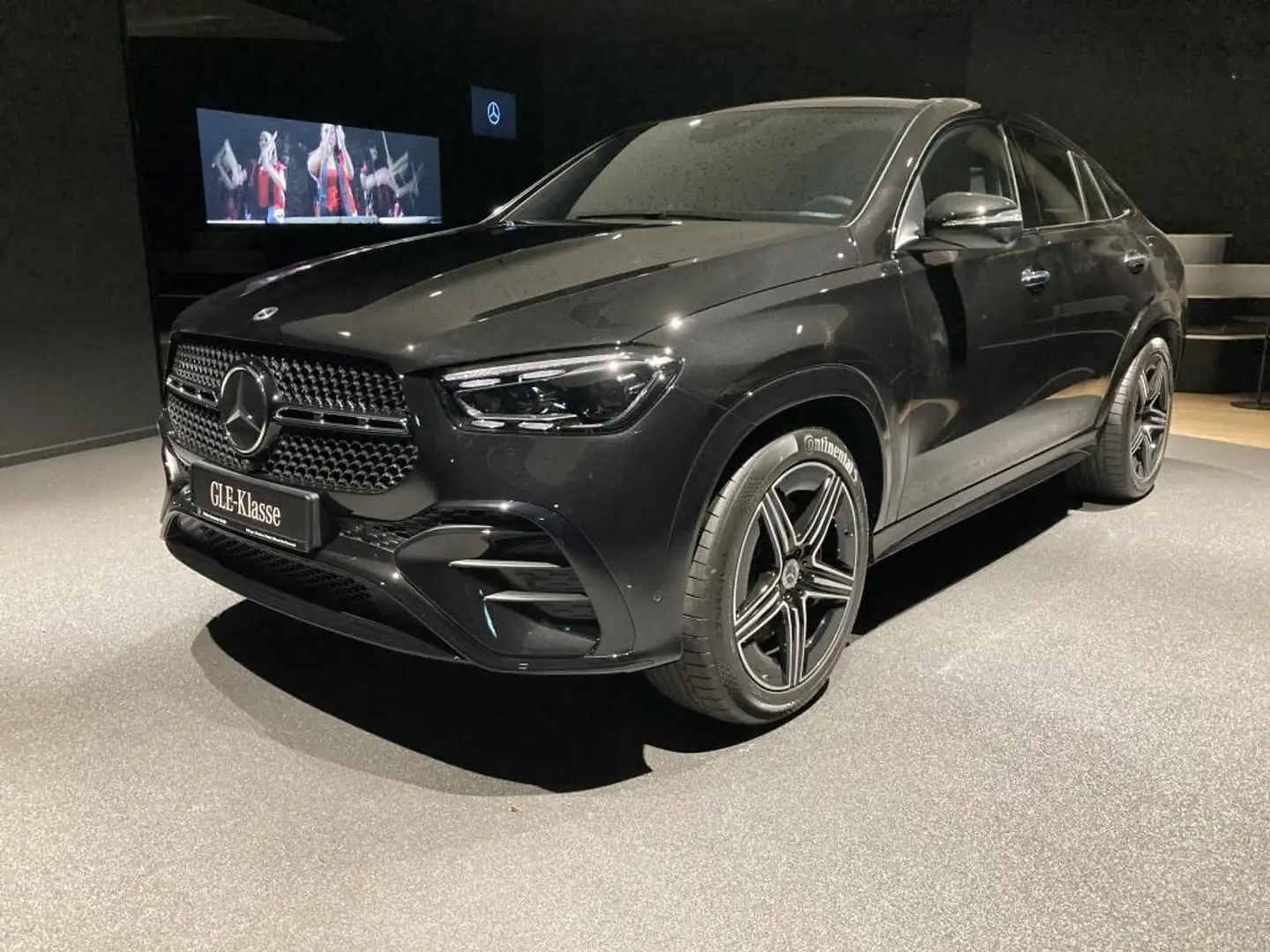 Mercedes-Benz GLE 350 de 4M Coupé AMG+Airmatic+HUD+Pano+Night Schwarz - 2