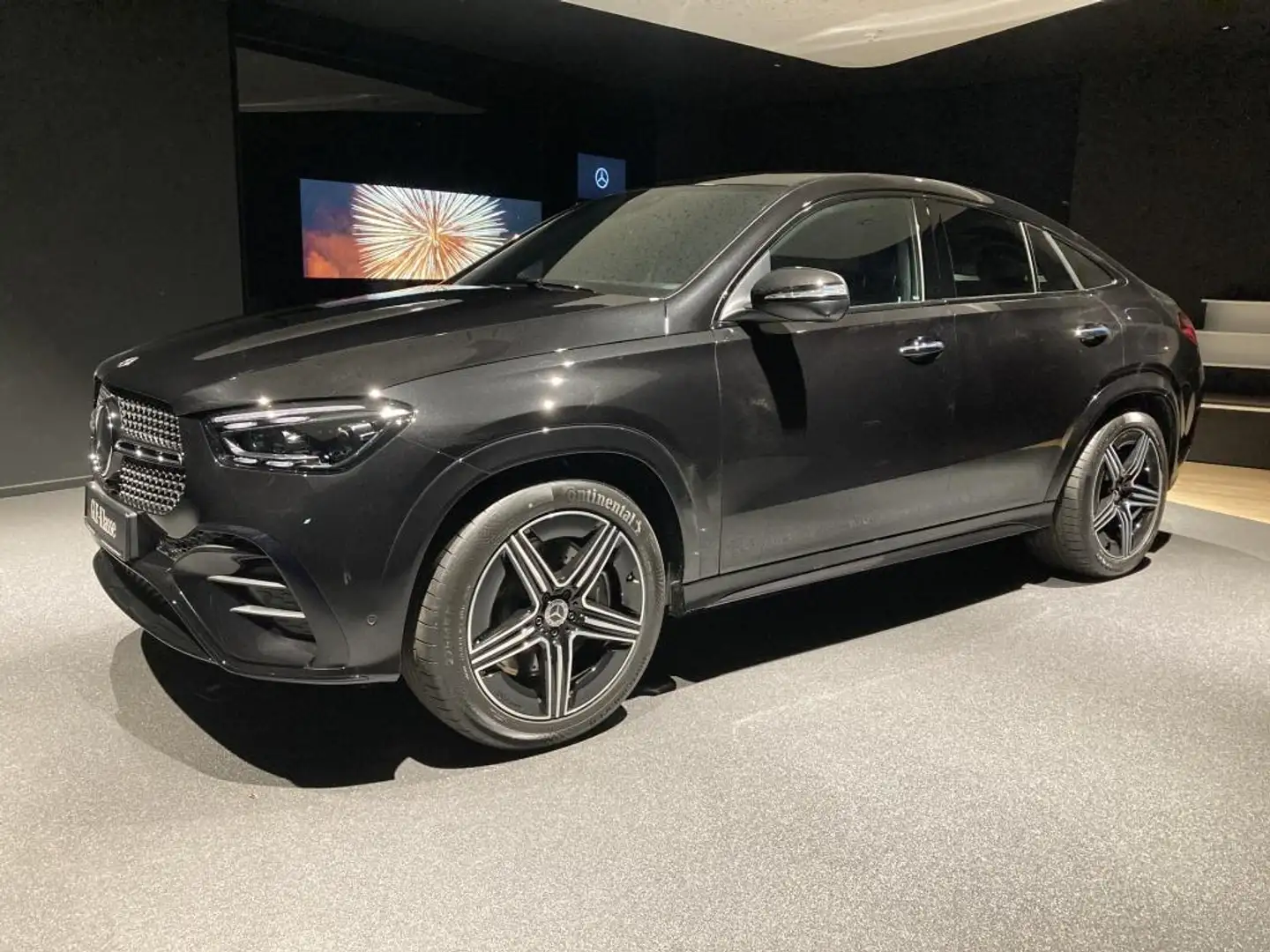 Mercedes-Benz GLE 350 de 4M Coupé AMG+Airmatic+HUD+Pano+Night Schwarz - 1