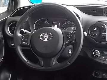Bild 8 Toyota Yaris Hybrid 1.5 VVT-i Y20 Club