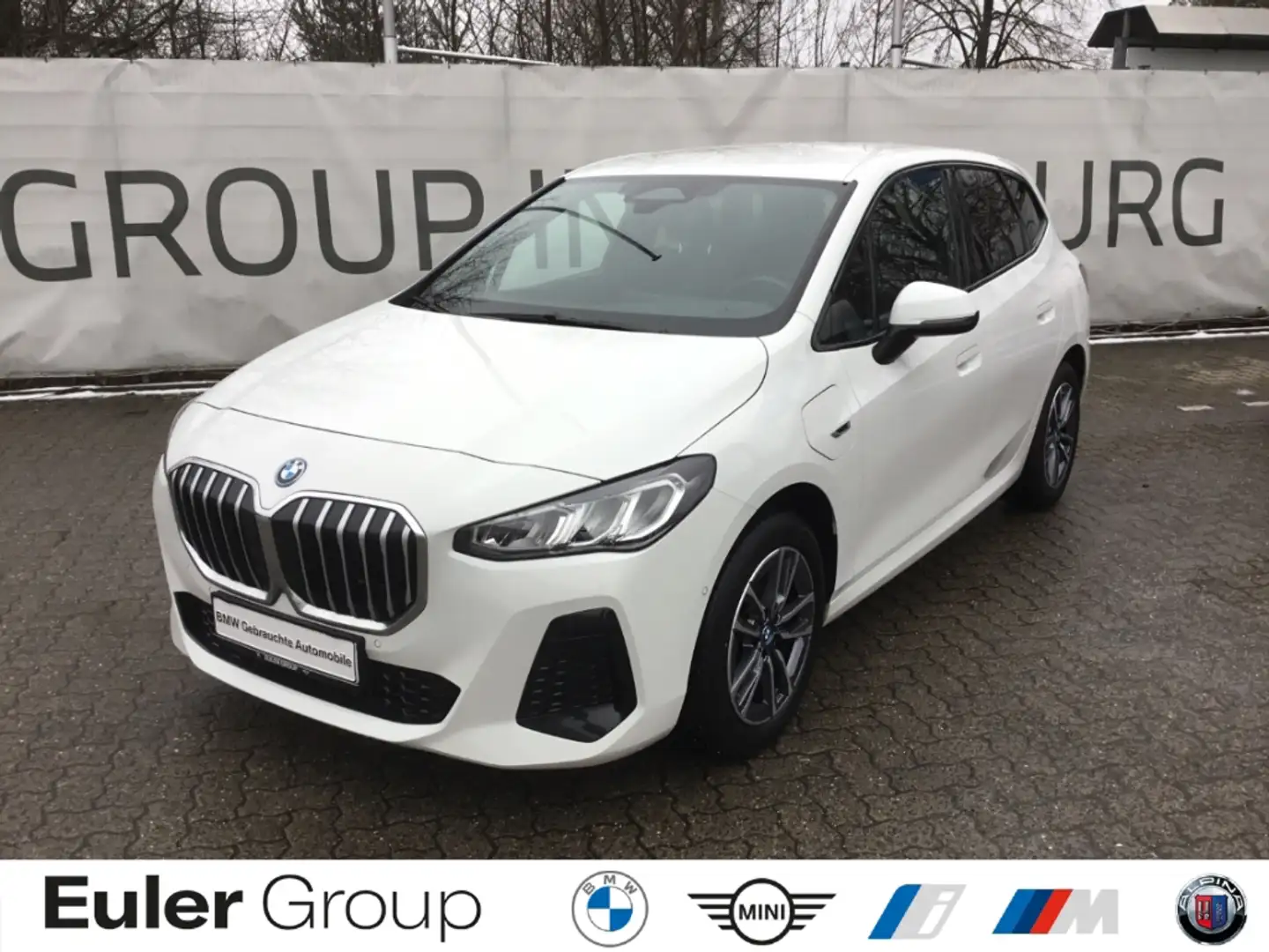BMW 225 Active Tourer e xDr M-Sport Apple Carplay Navi Dig Weiß - 1