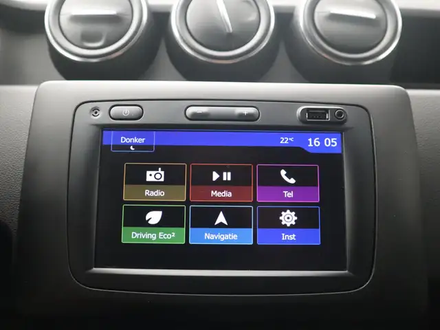 Dacia Duster view 10
