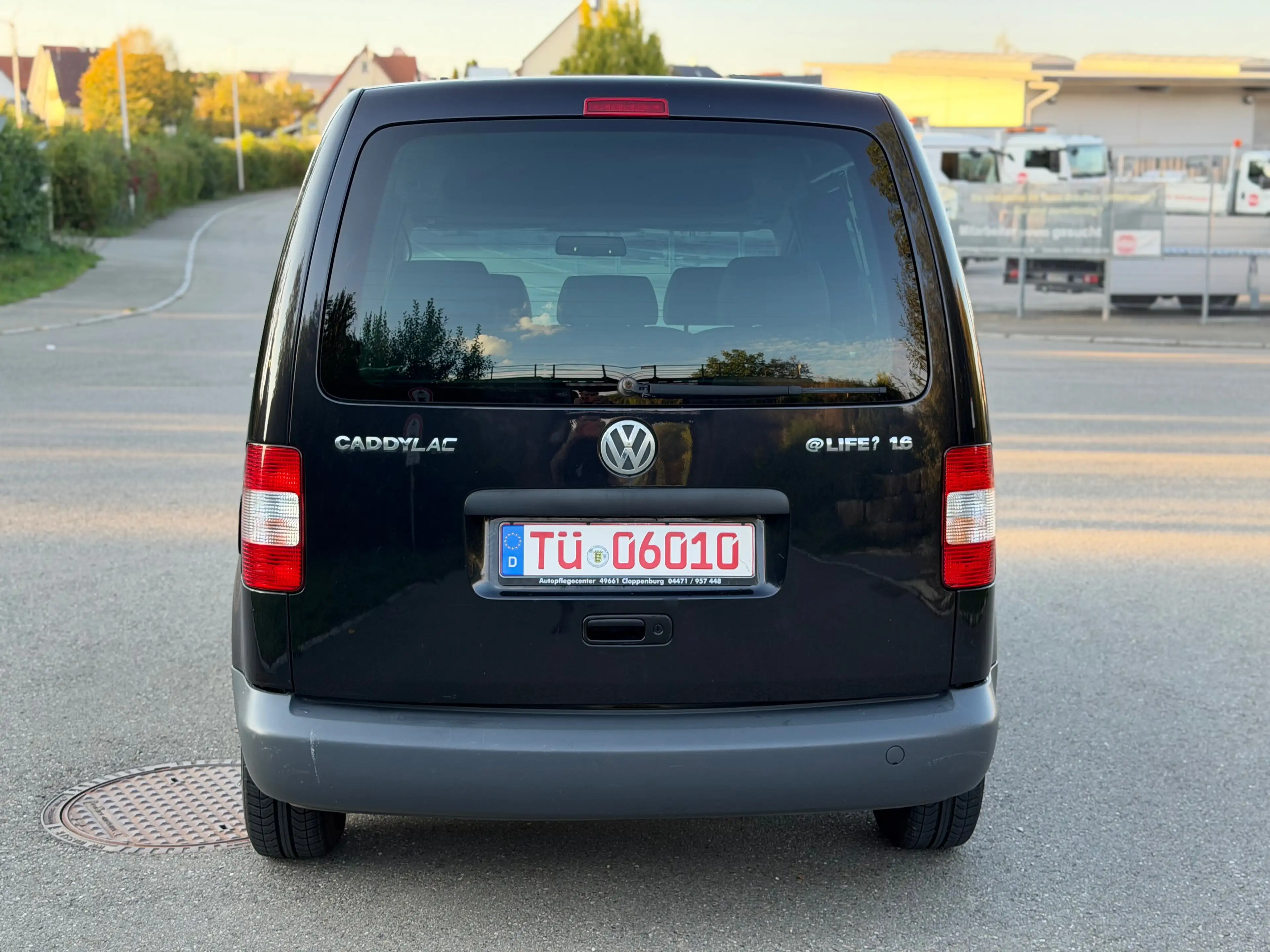 Volkswagen Caddy 1.6 Klima | 7 Sitzer | TÜV 06/2028 — photo 5