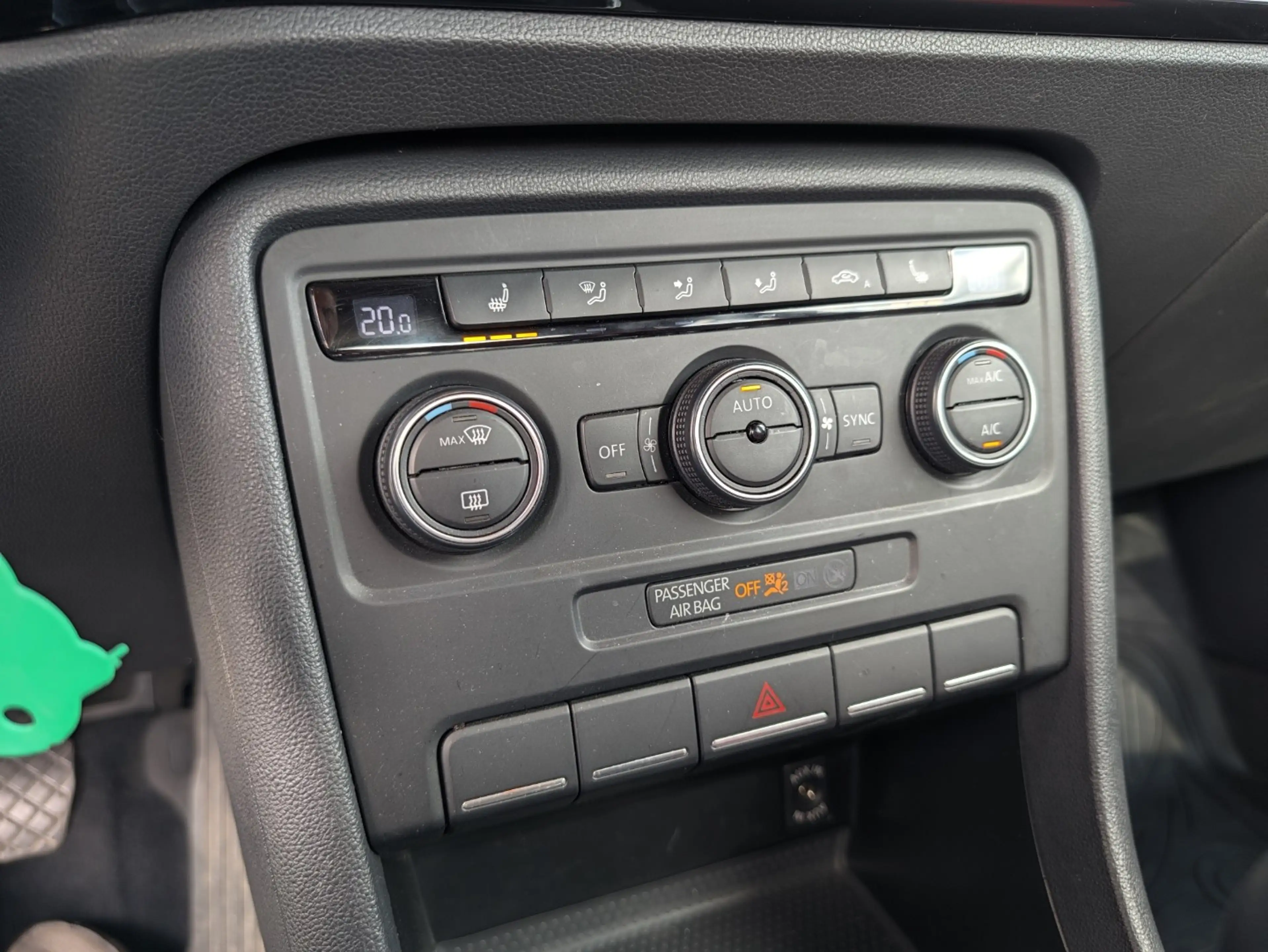 Volkswagen Beetle 1,4 TSI | DESIGN | Stoelverw. | Navi | Beetle Whee — photo 8