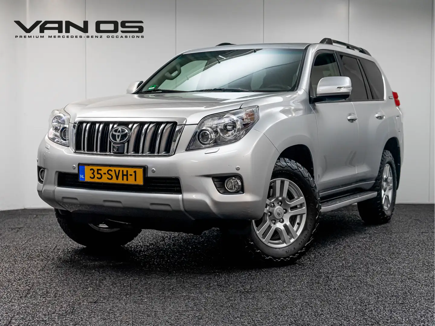 Toyota Land Cruiser 4.0 V6 VVT-i Executive Grijs - 1