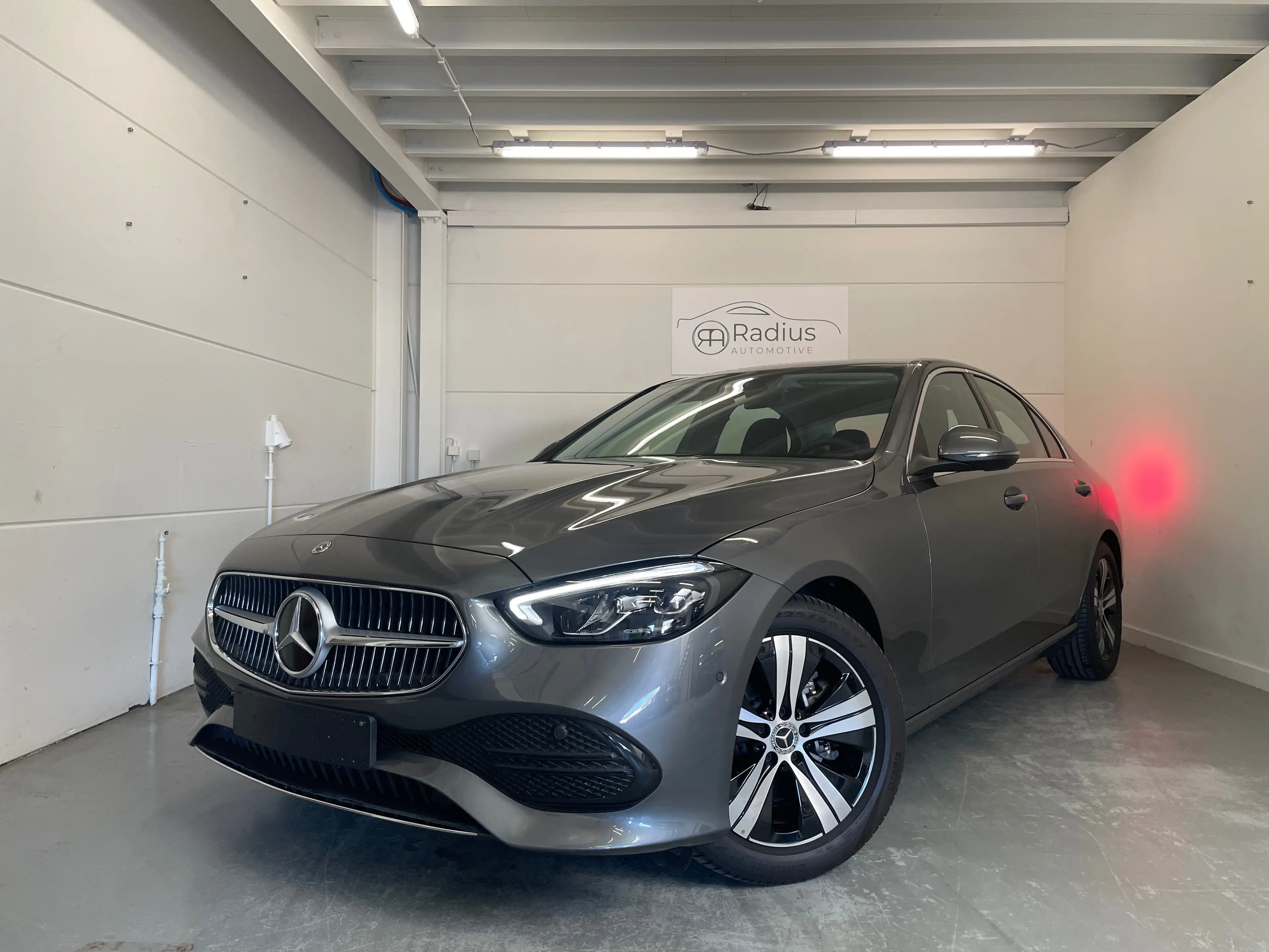 Mercedes-Benz C 200 C 200 d Business Line Business Line