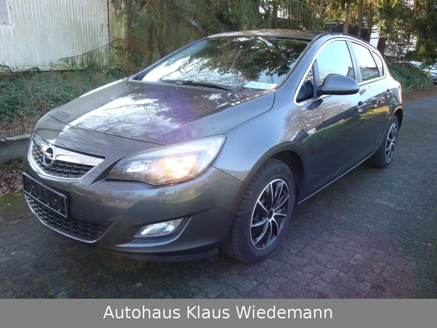 Opel Astra 1.4 ecoFLEX Sport - 2.Hd/orig. erst 55 TKM Grau - 1