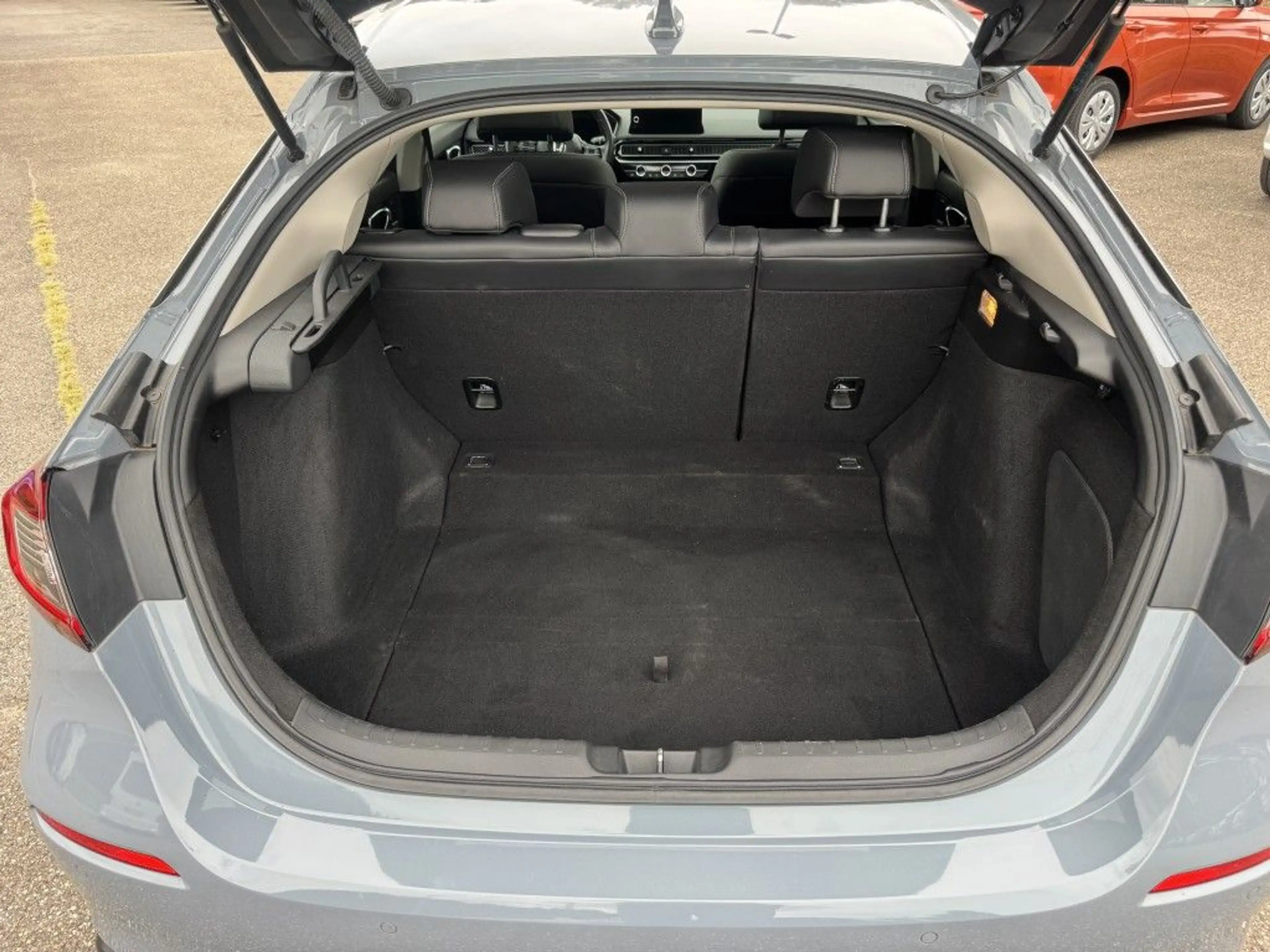 Honda Civic e:HEV 2.0 i-MMD Hybrid Advance — photo 6