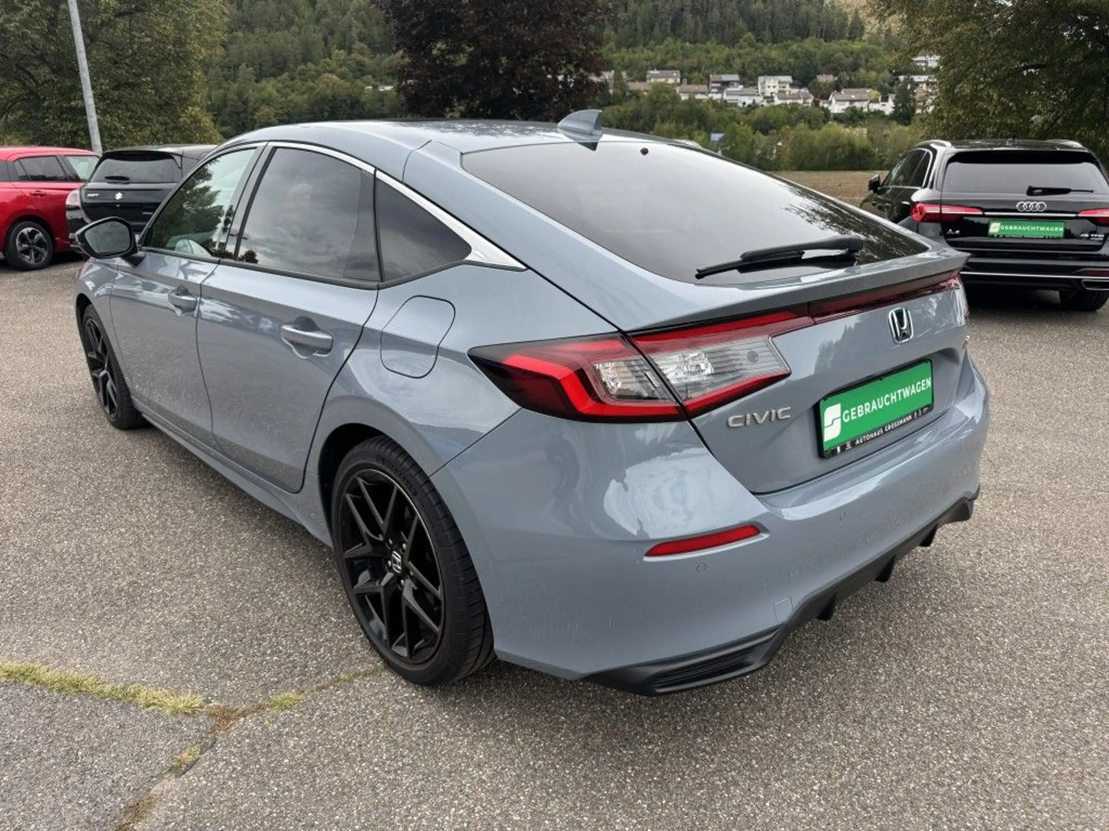 Honda Civic e:HEV 2.0 i-MMD Hybrid Advance — photo 4