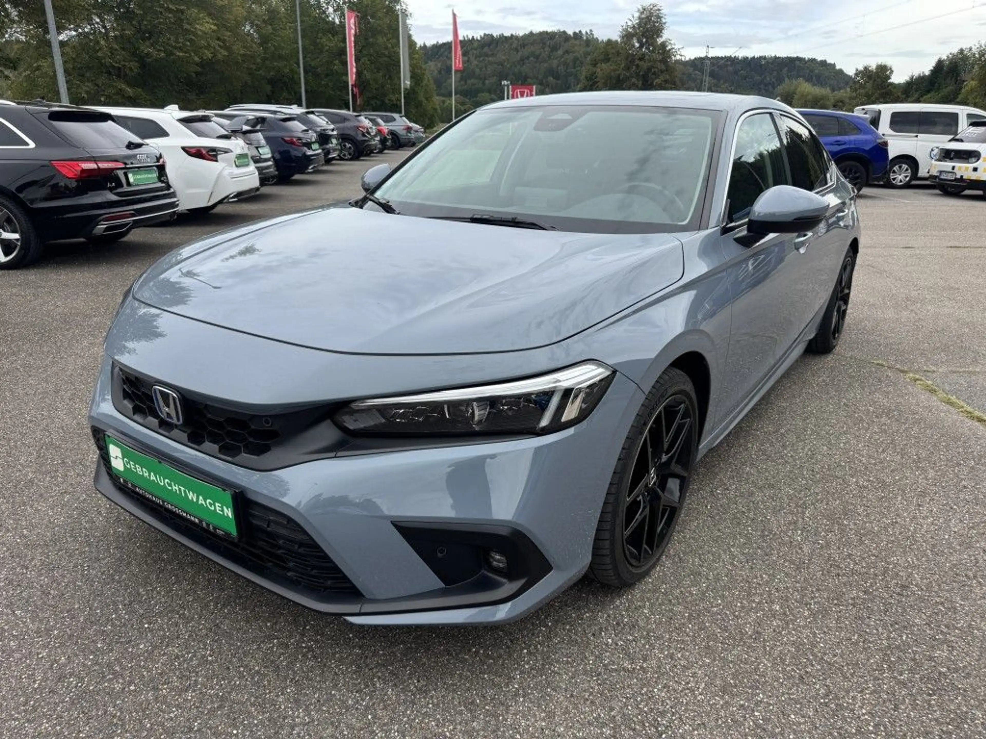 Honda Civic e:HEV 2.0 i-MMD Hybrid Advance — photo 2
