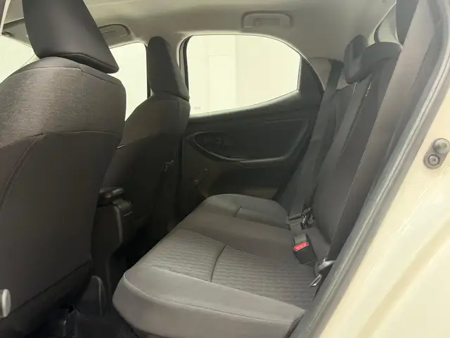 Toyota Yaris view 11